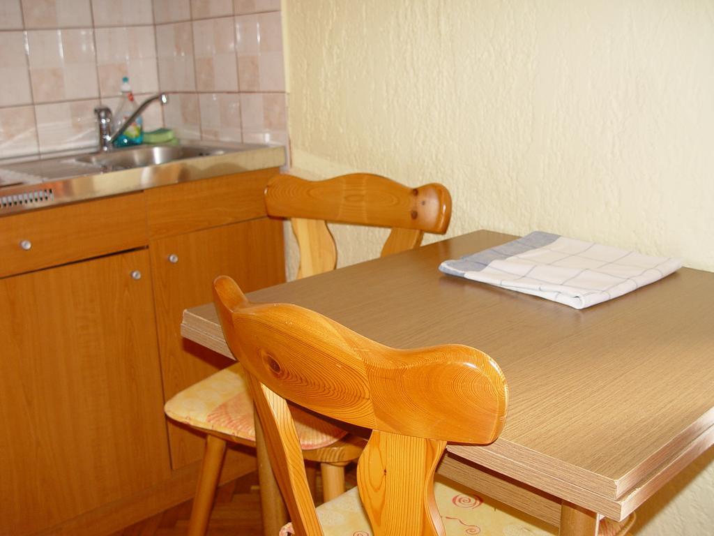 Apartment Jovic *