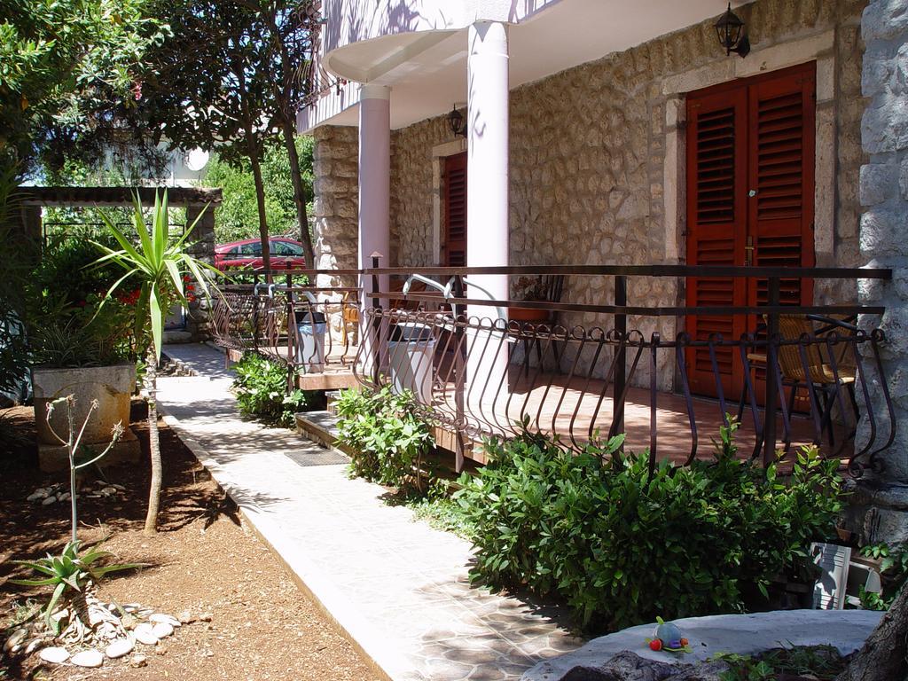 Jovic Apartment *