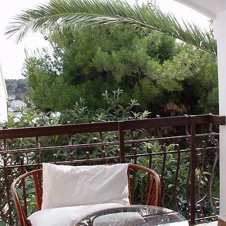 Apartments Jovic Mali Losinj Room photo