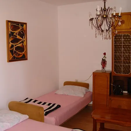 Apartments Jovic Mali Losinj Room photo