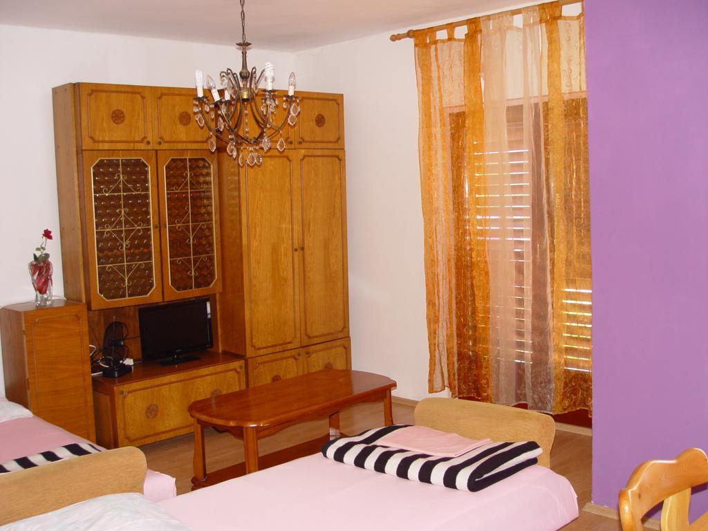 Jovic Apartment Mali Losinj